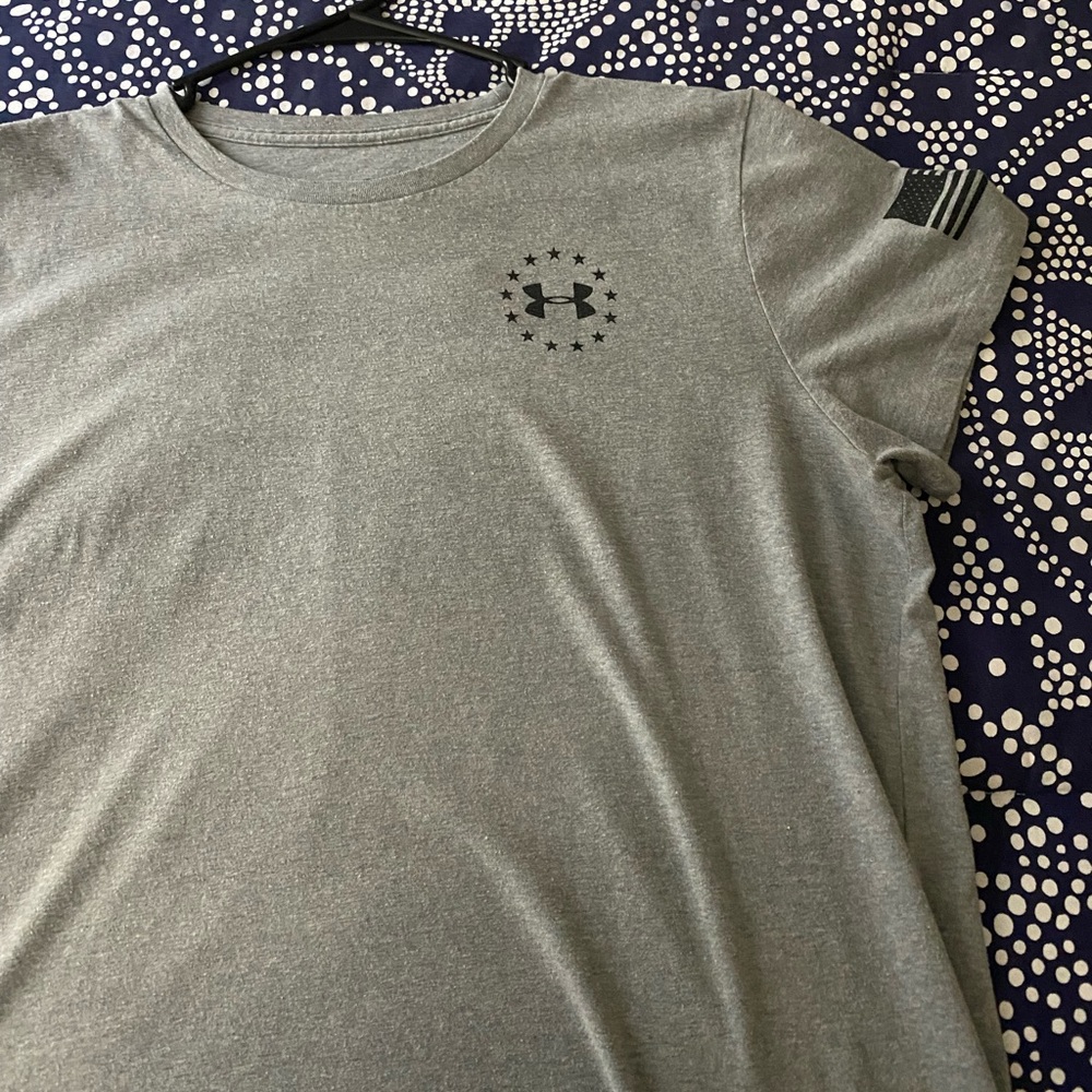 Under Amour T